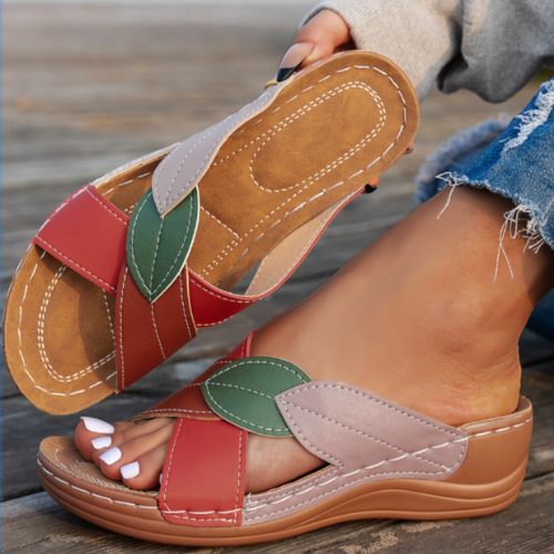 Marlowe | Women's Comfortable Leaf Detail Slip-On Sandals