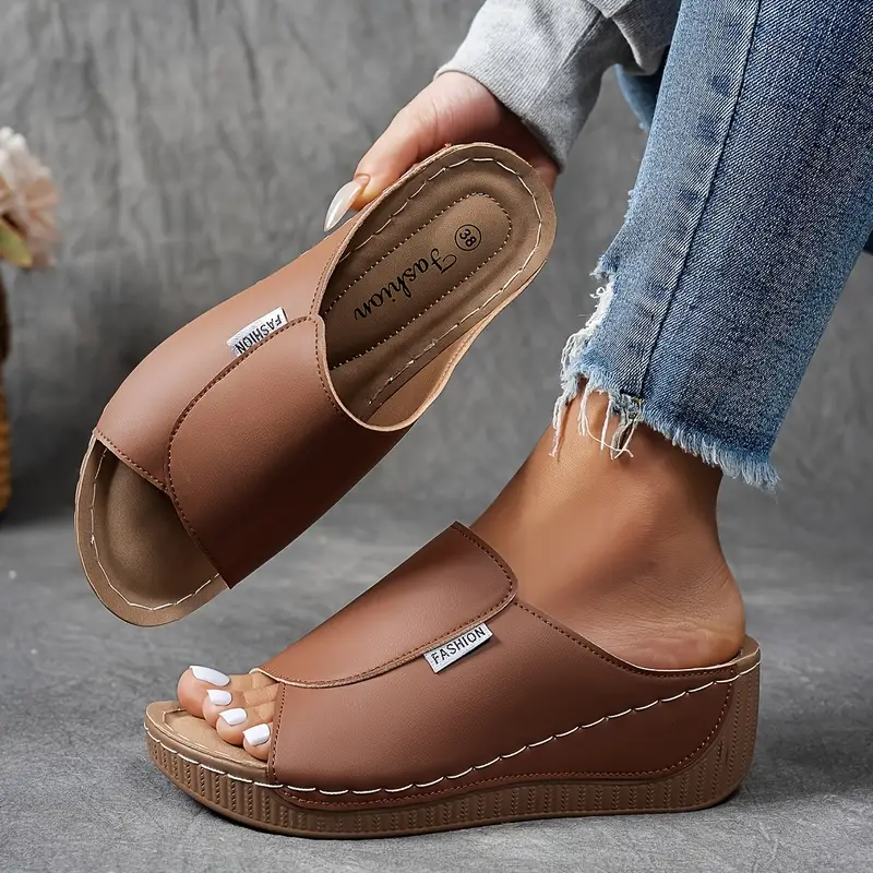 Sienna | Women's Supportive Beach Slide Sandals