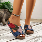 Marlowe | Women's Comfortable Leaf Detail Slip-On Sandals