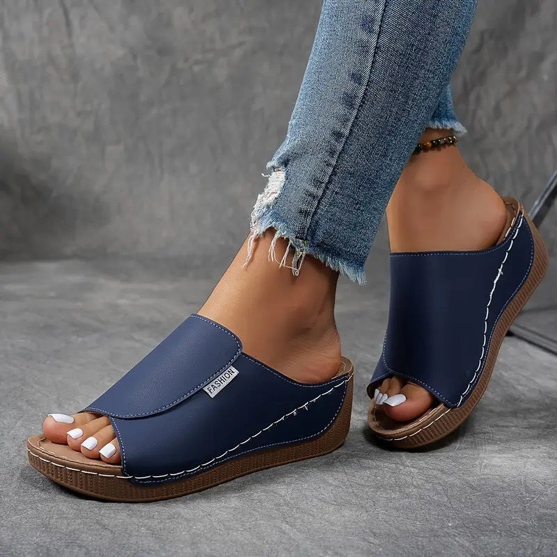 Sienna | Women's Supportive Beach Slide Sandals