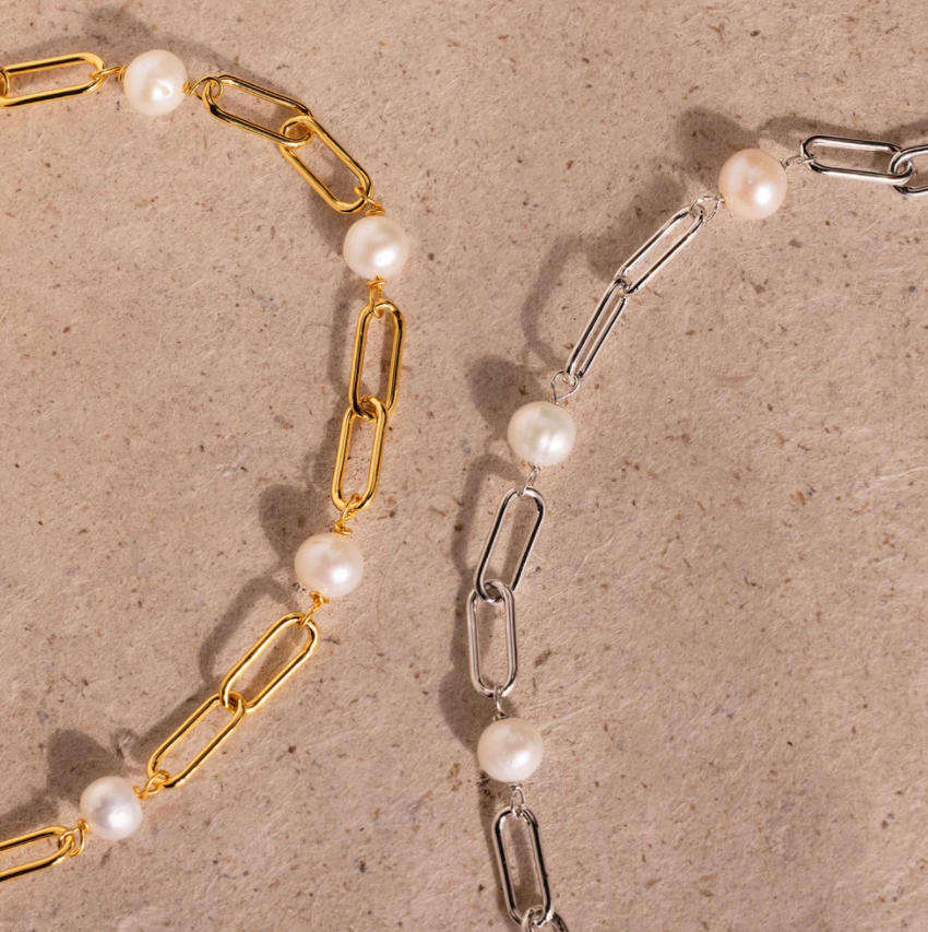 Aria - Women's Elegant Faux Pearl Link Bracelet