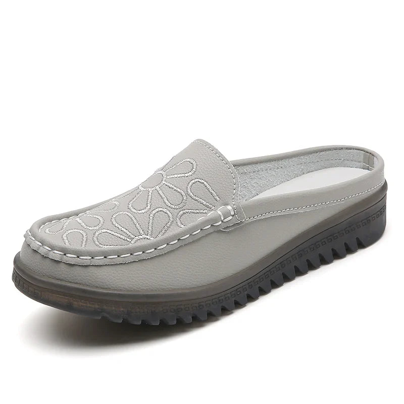 Astrid | Women's Floral Clogs with Flexible Sole