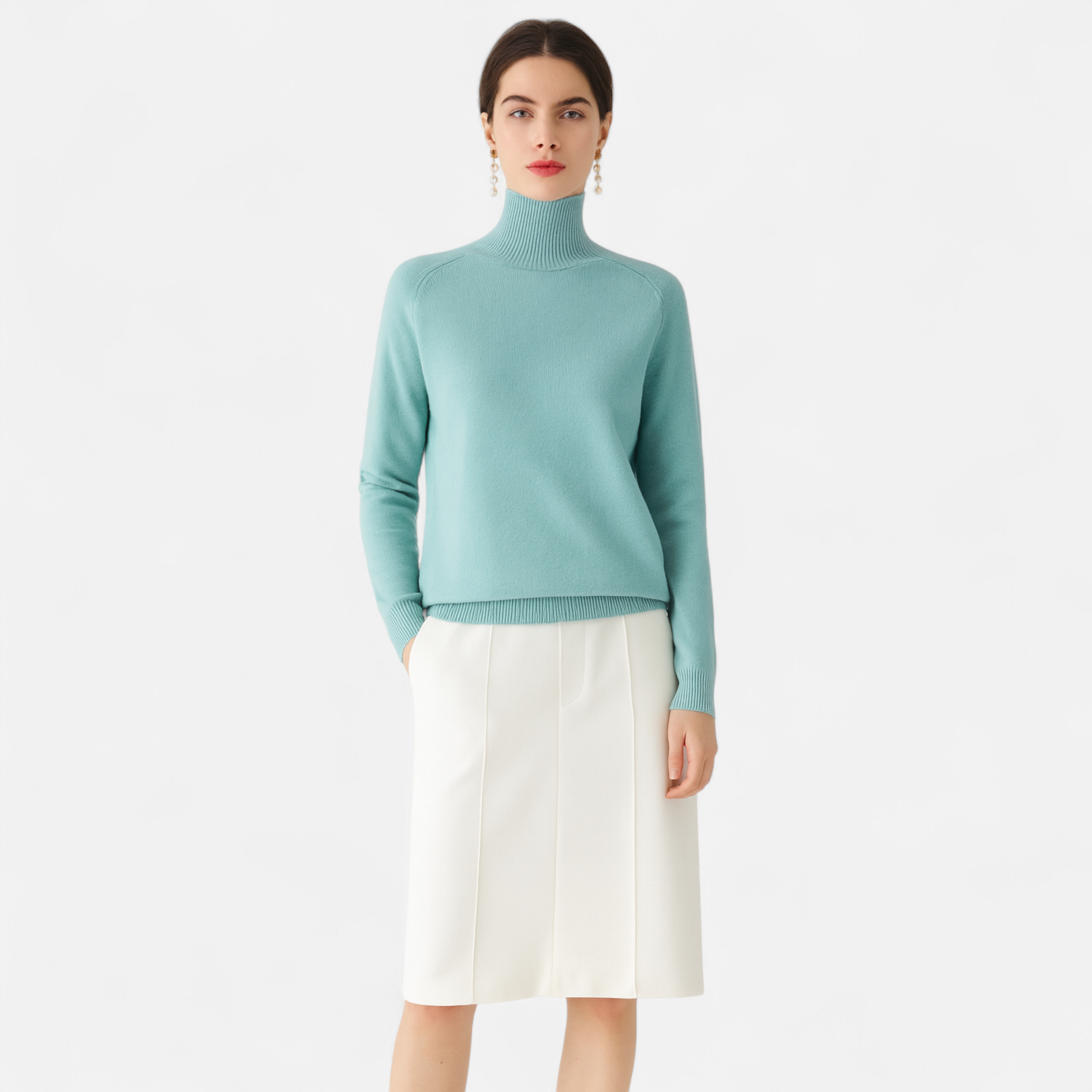 Aurelia - Women's Classic Turtle Neck Sweater