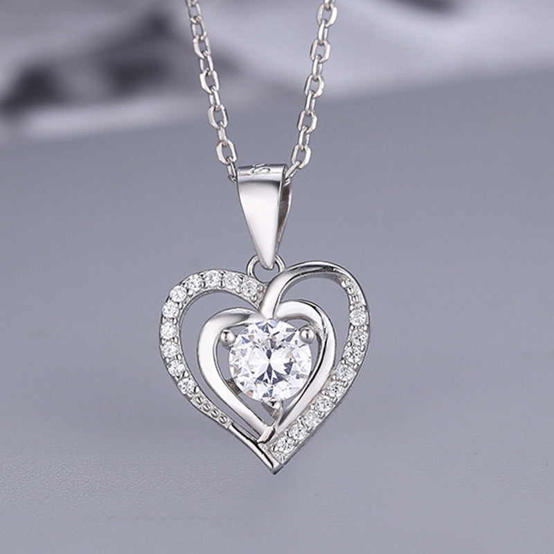Aurora - Women's Elegant Heart Pendant Necklace
