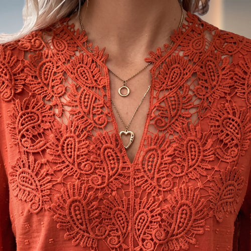 Cadora - V-Neck Textured Long Sleeve Blouse