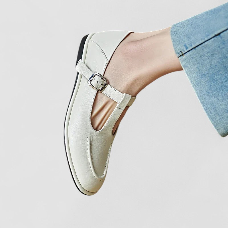 Elara - Women's Classic Mary Janes with Buckle Strap