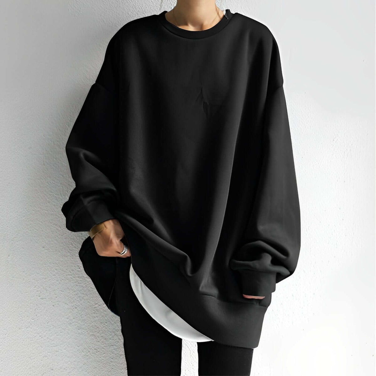 Elowen - Women's Cozy Oversized Sweatshirt
