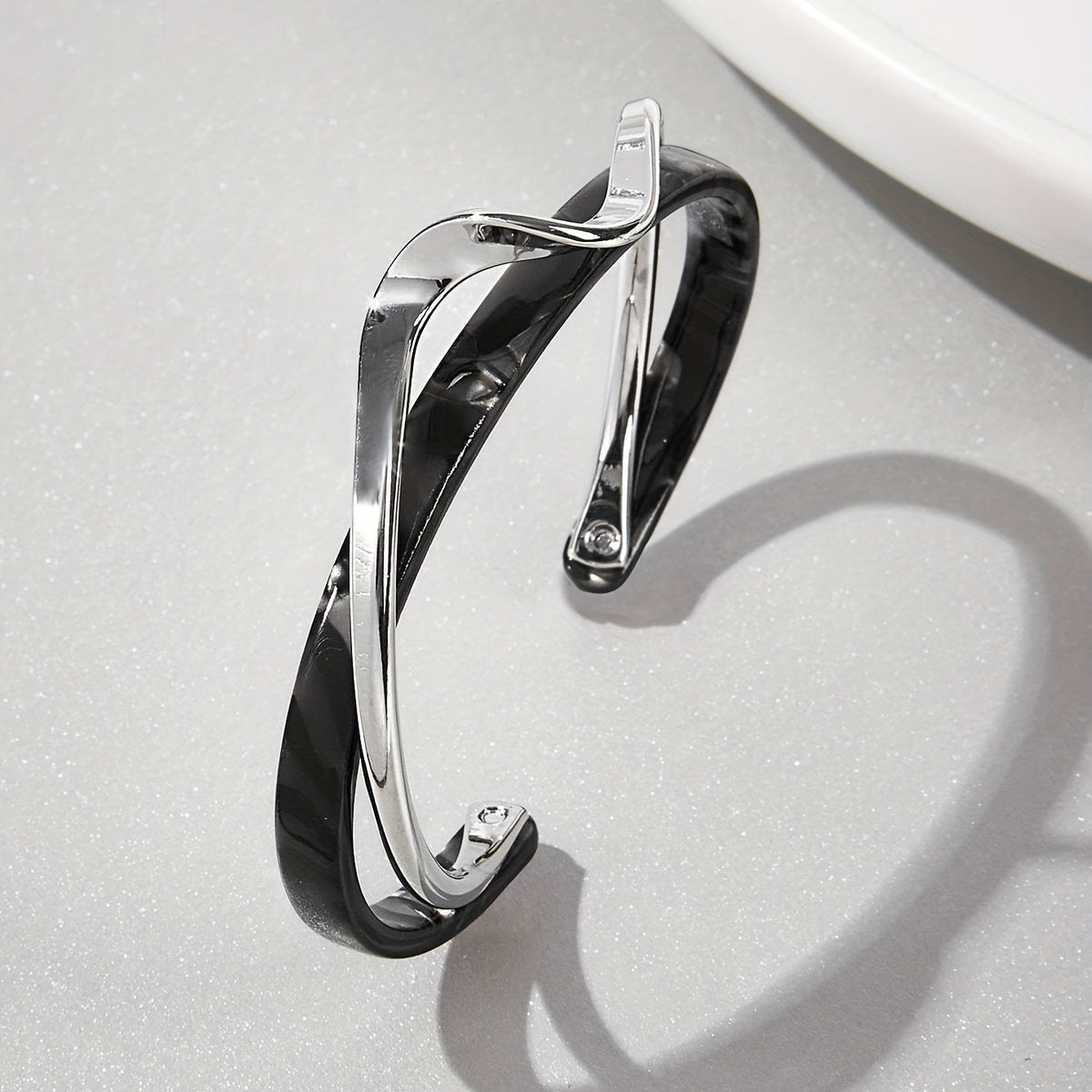 Ember - Women's Elegant Twisted Cuff Bracelet