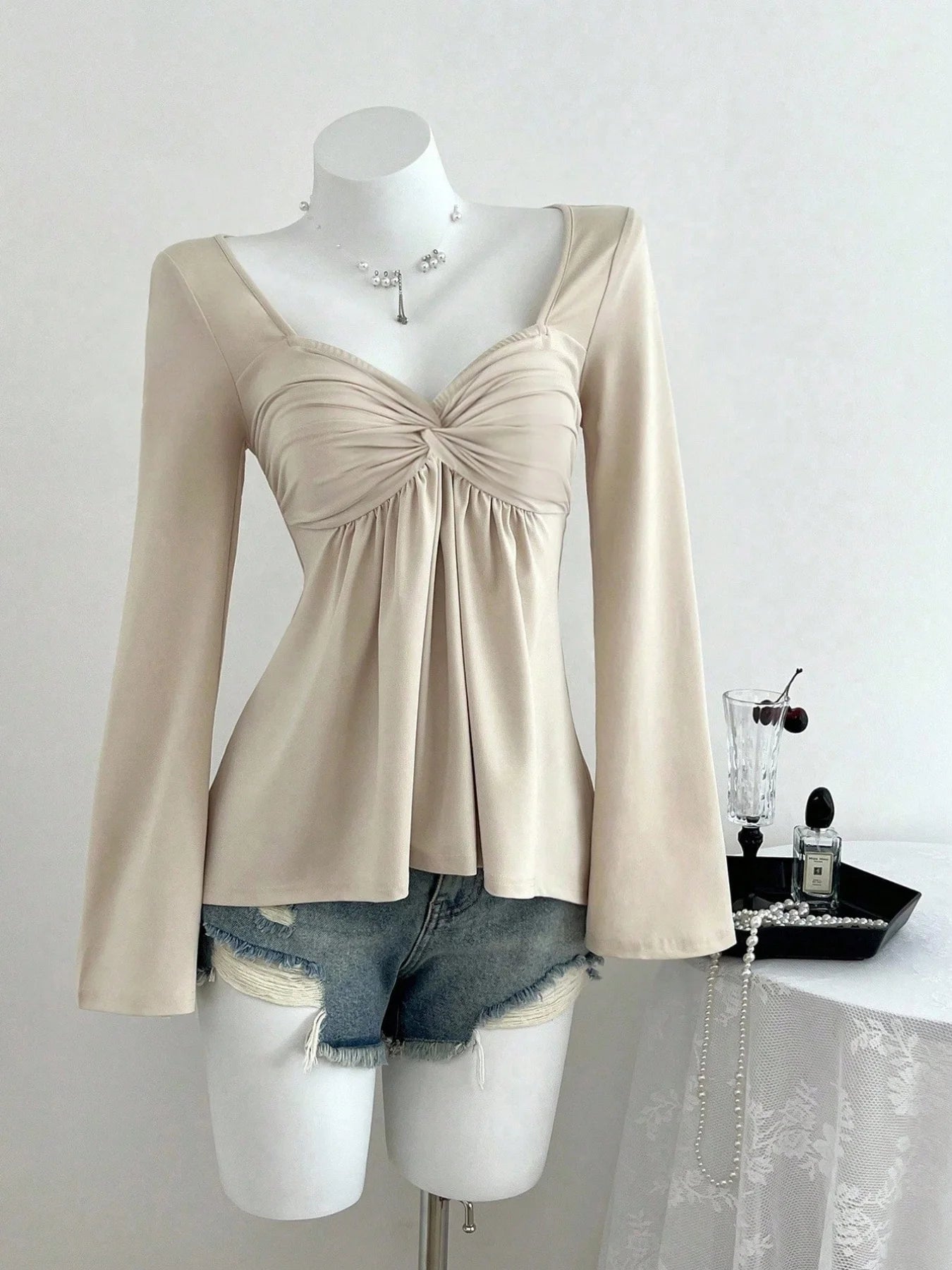 Idris | Women's Elegant Long Sleeve Going Out Top