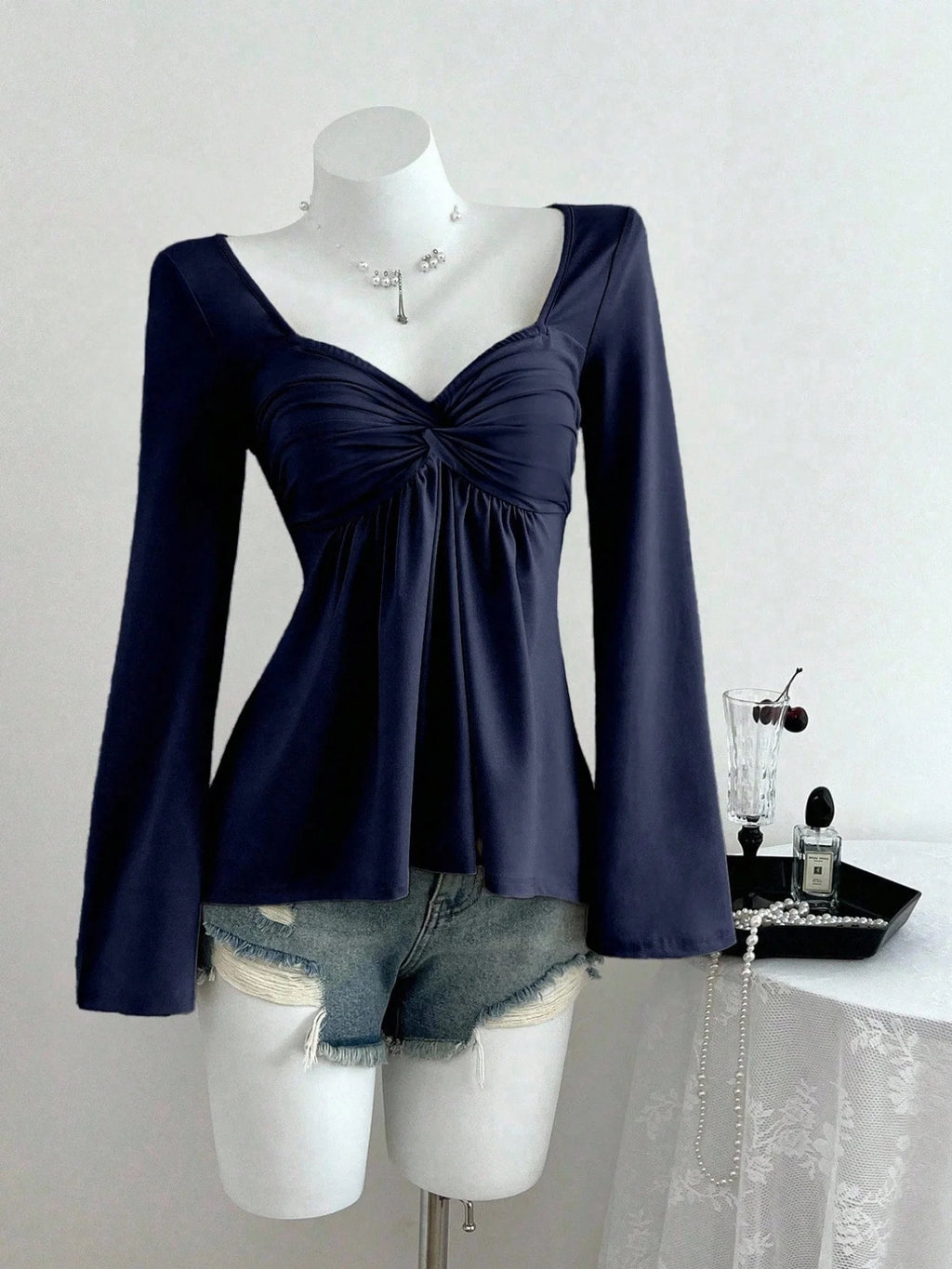 Idris | Women's Elegant Long Sleeve Going Out Top