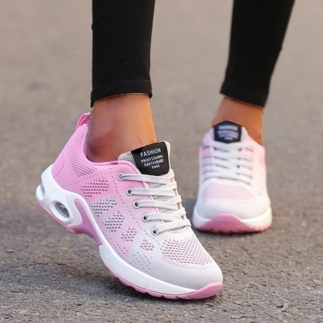 Nelle - Women's Vibrant Running Shoes