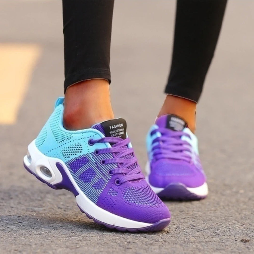 Nelle - Women's Vibrant Running Shoes