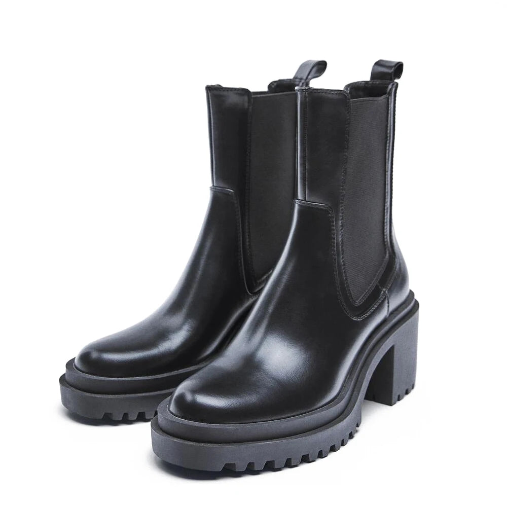 Rowan - Women's Classic Chelsea Boots with Chunky Heel