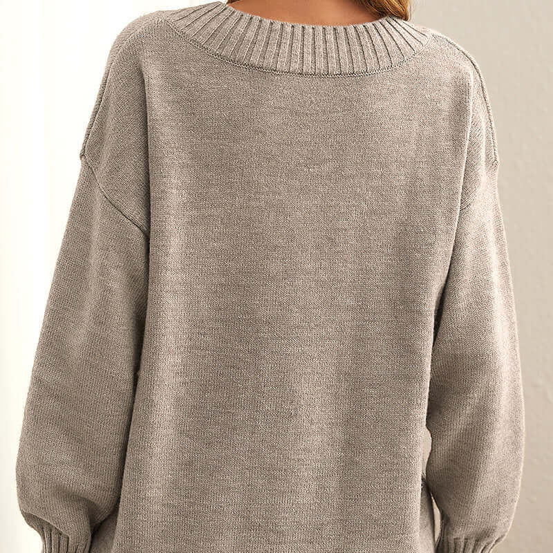 Sienna - Women's Cozy V-Neck Sweater