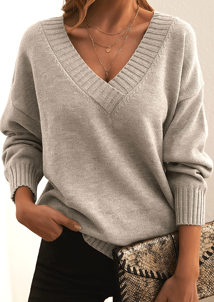 Sienna - Women's Cozy V-Neck Sweater
