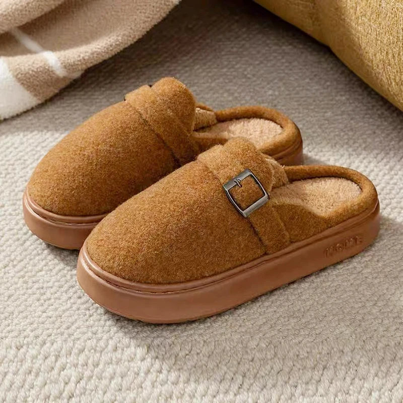Soren | Women's Cozy Clogs with Buckle Detail
