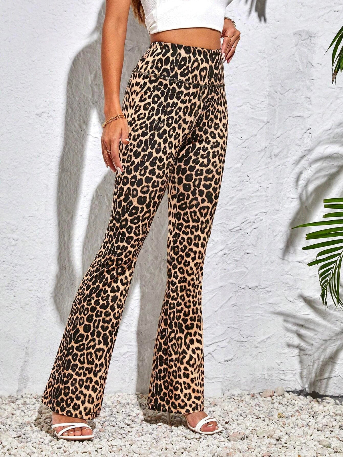 Taryn - Women's Chic Leopard Print Flare Leggings