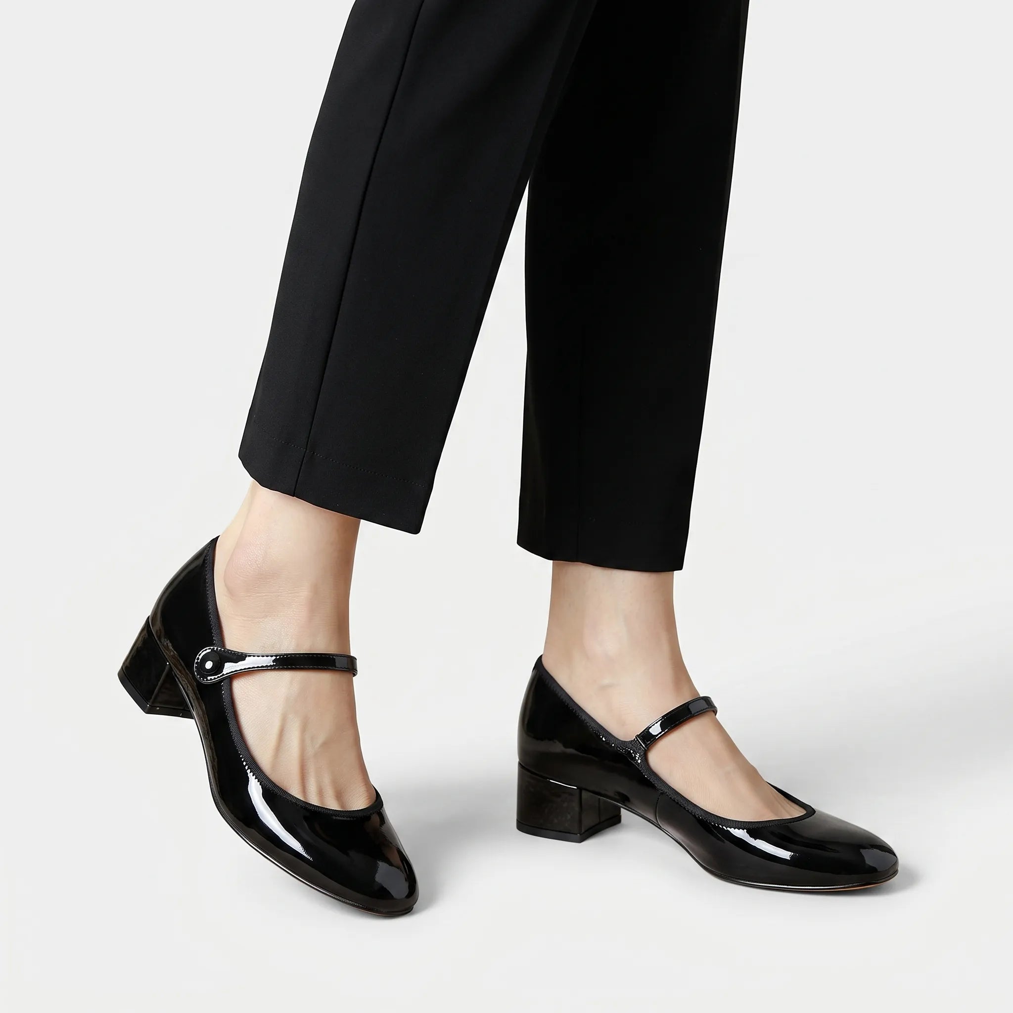 Velura - Classic Low-Heeled Mary Jane Shoes