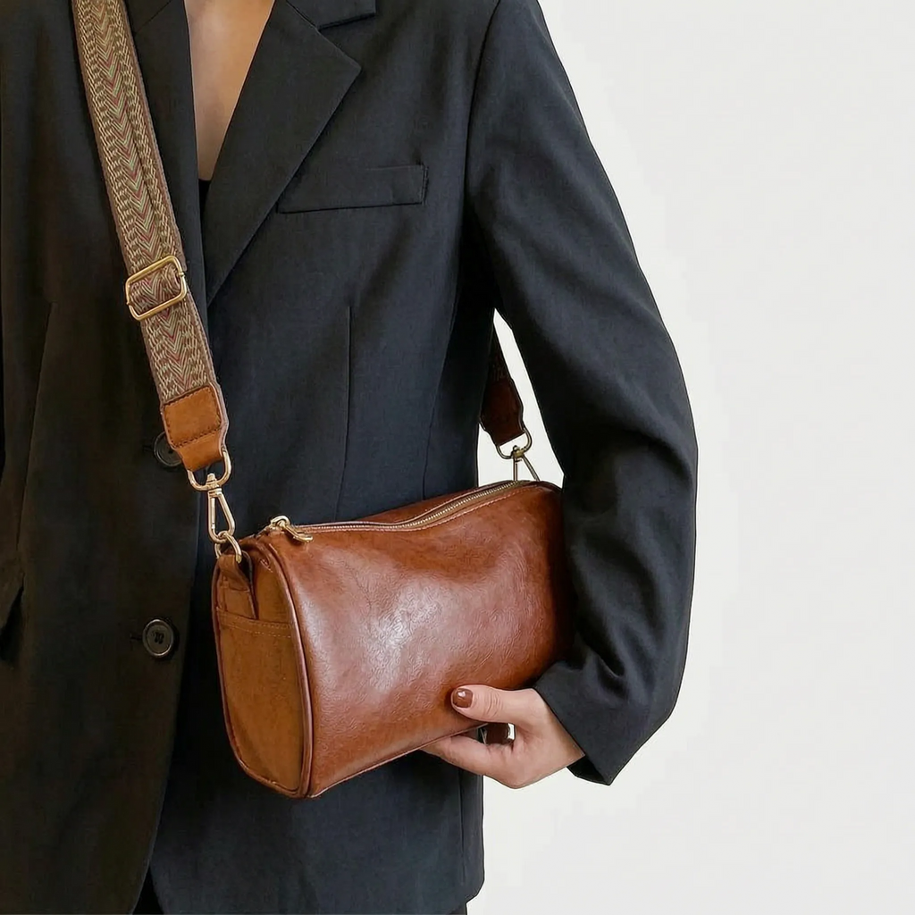 Vivera - Structured Vintage Silhouette Daily Crossbody Bag